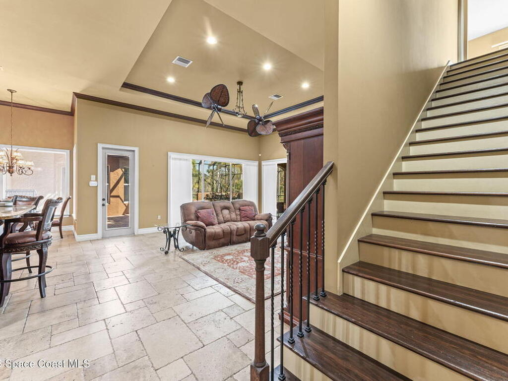 5137 Royal Paddock Way, Merritt Island, FL 32953