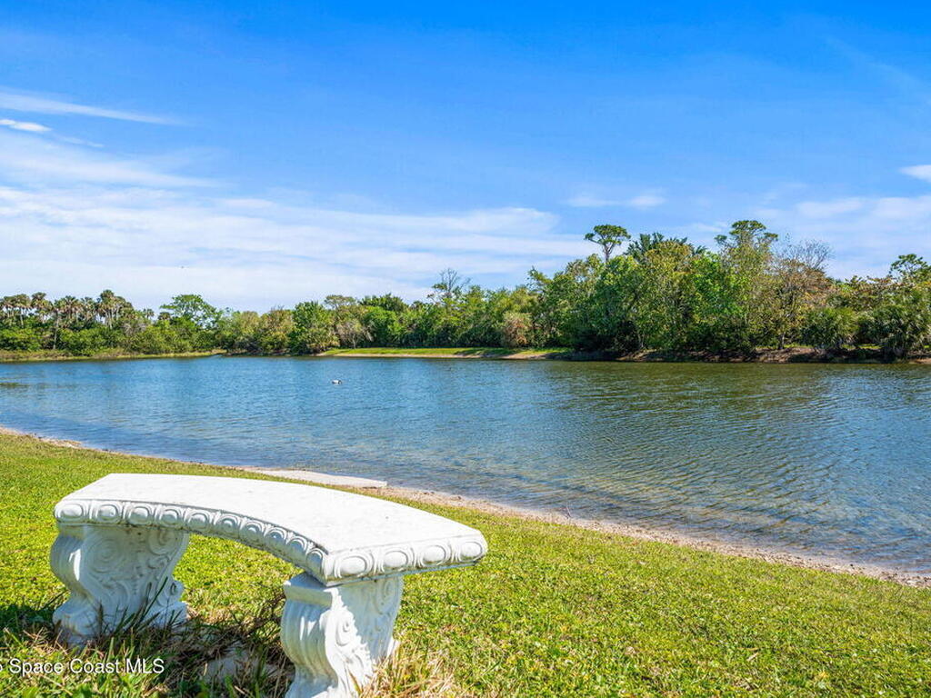 5137 Royal Paddock Way, Merritt Island, FL 32953