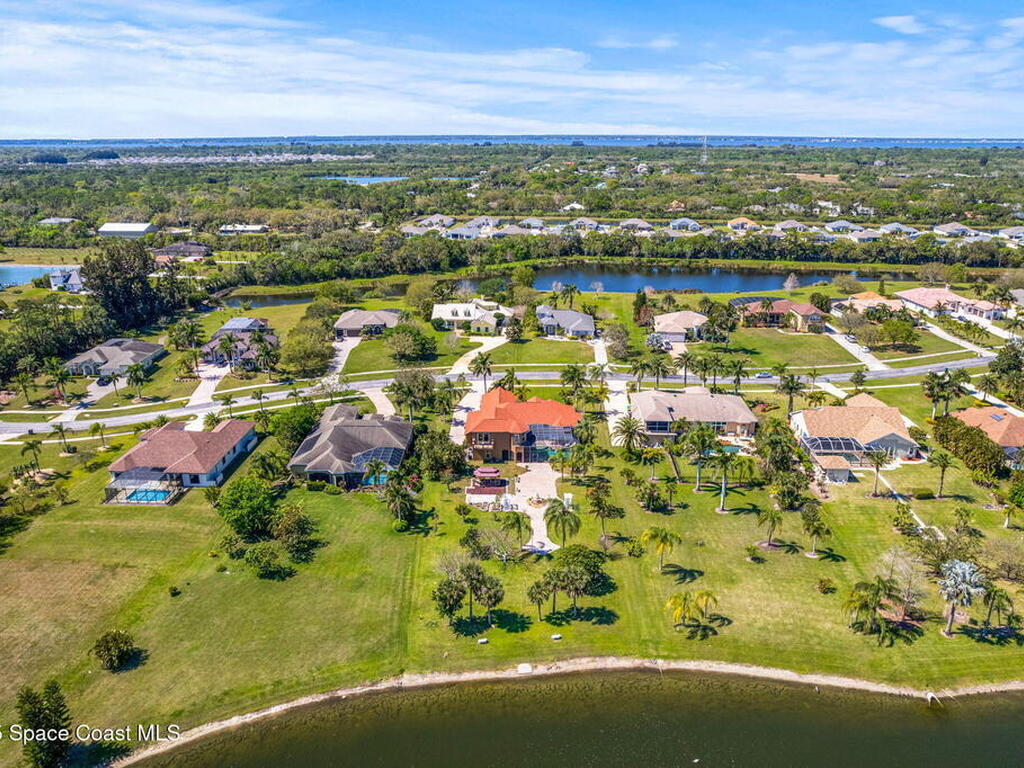 5137 Royal Paddock Way, Merritt Island, FL 32953