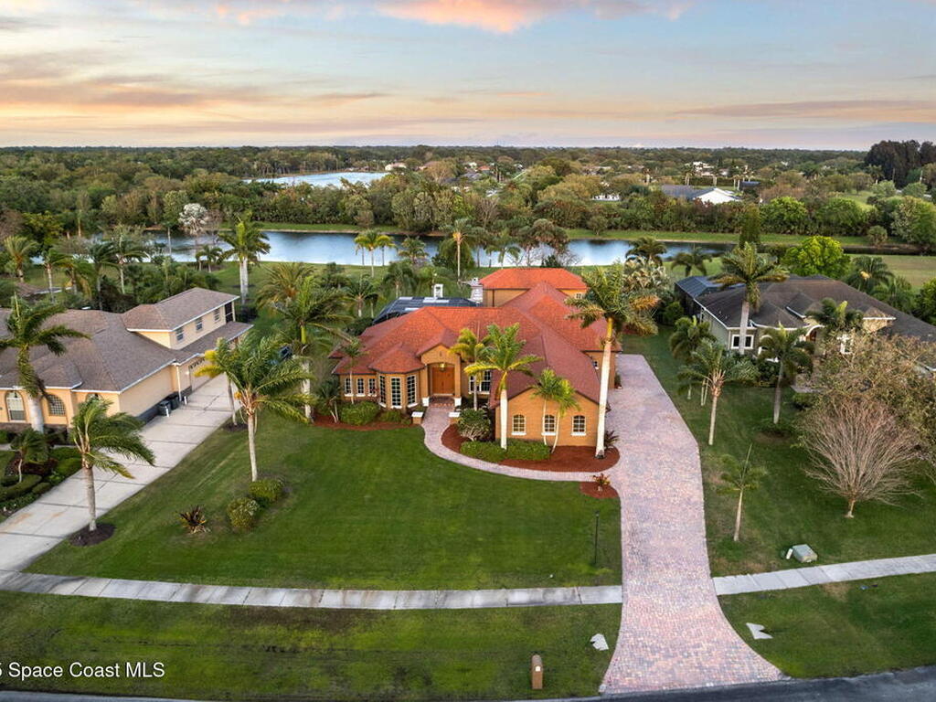 5137 Royal Paddock Way, Merritt Island, FL 32953