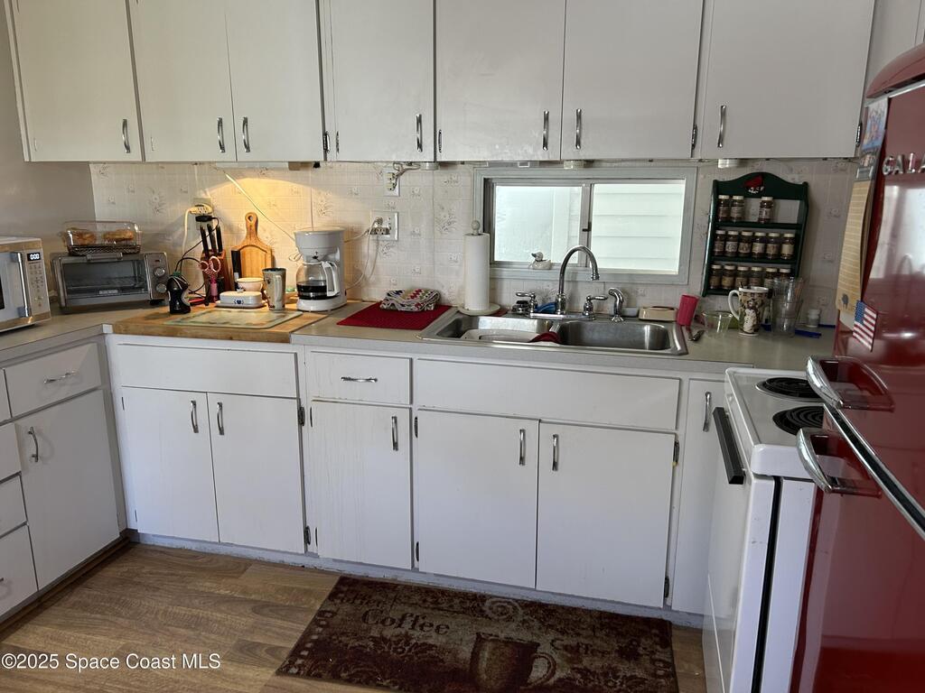 250 Blossom Lane, Palm Bay, FL 32907