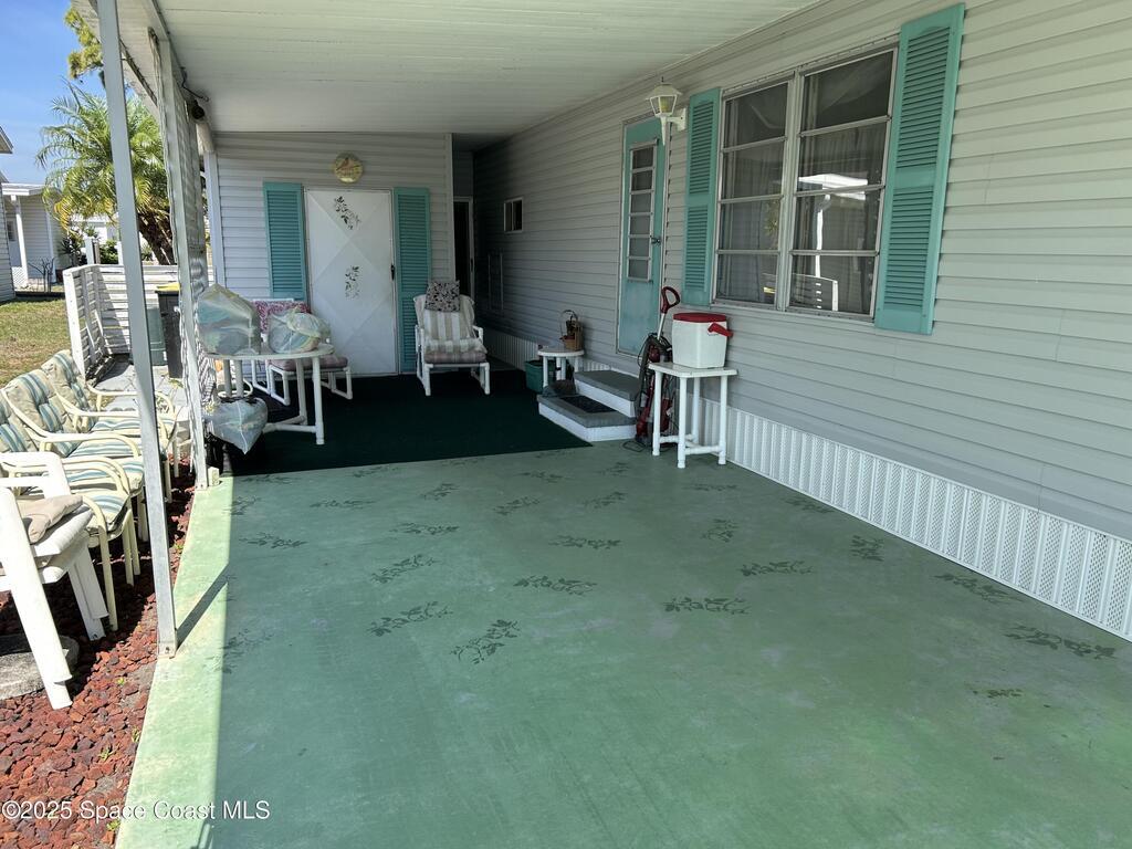 250 Blossom Lane, Palm Bay, FL 32907