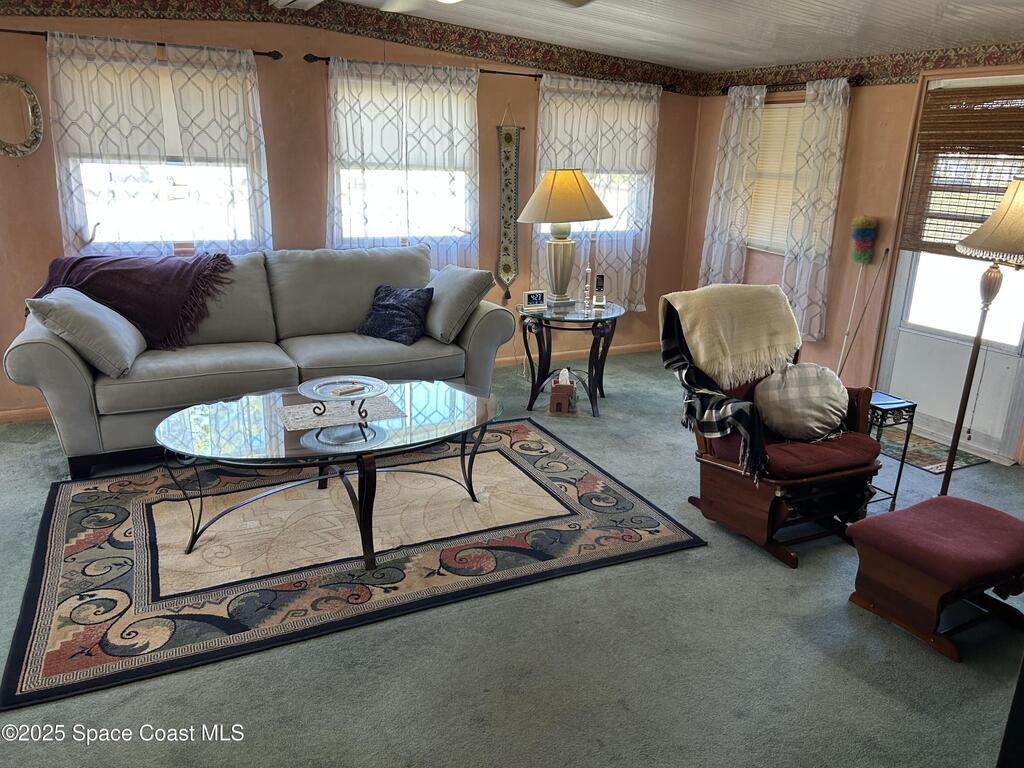 250 Blossom Lane, Palm Bay, FL 32907