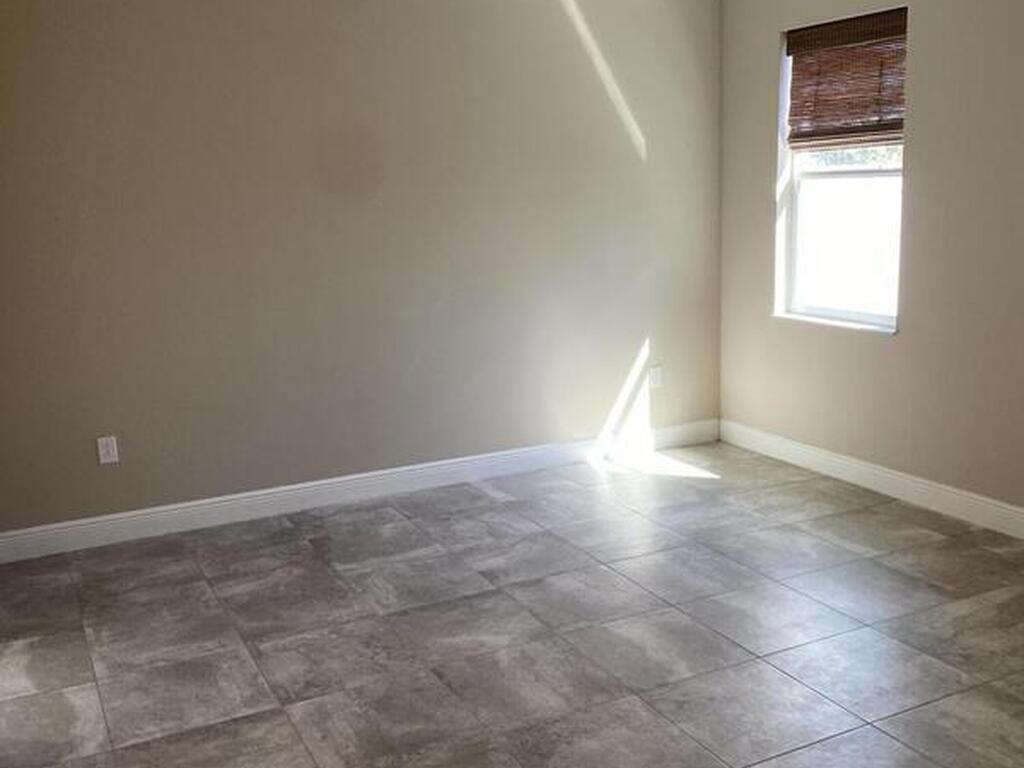 7773 Loren Cove Drive, Melbourne, FL 32940