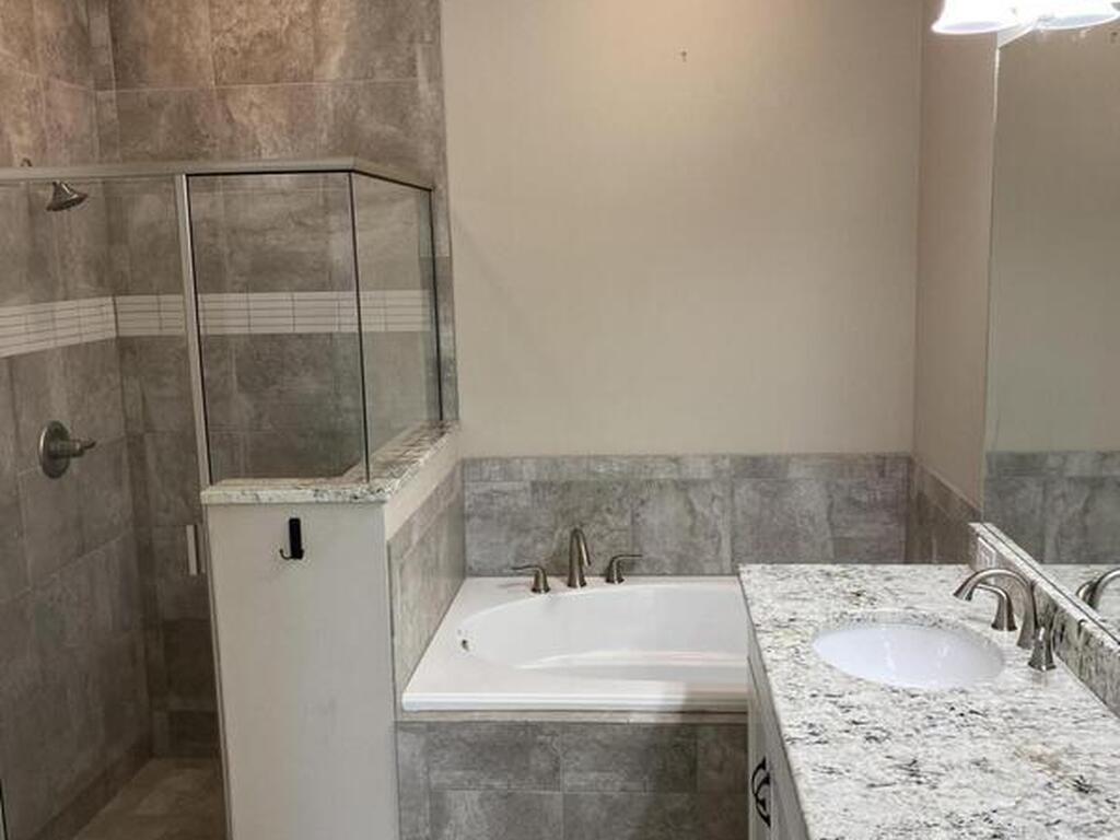 7773 Loren Cove Drive, Melbourne, FL 32940