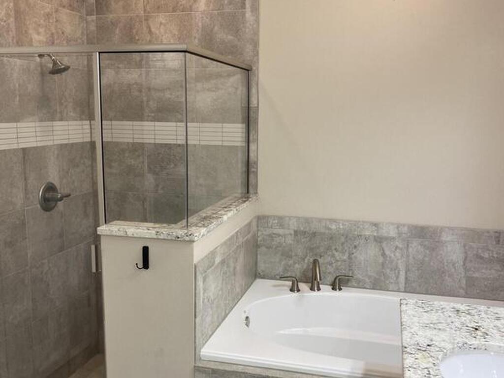 7773 Loren Cove Drive, Melbourne, FL 32940