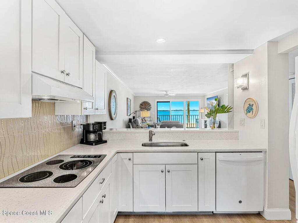 3220 River Villa Way, Melbourne Beach, FL 32951