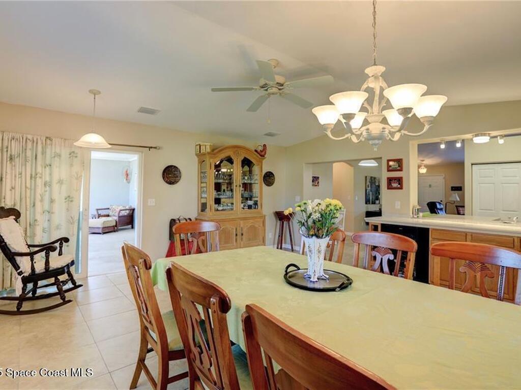 7856 101st Avenue, Vero Beach, FL 32967