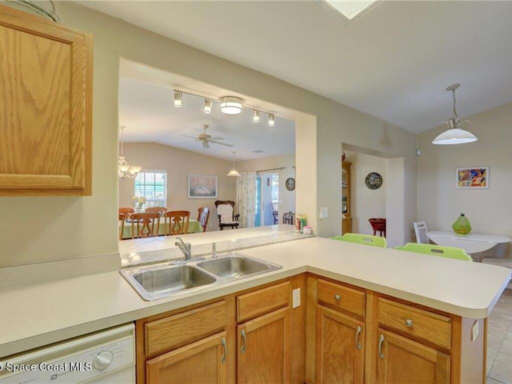 7856 101st Avenue, Vero Beach, FL 32967