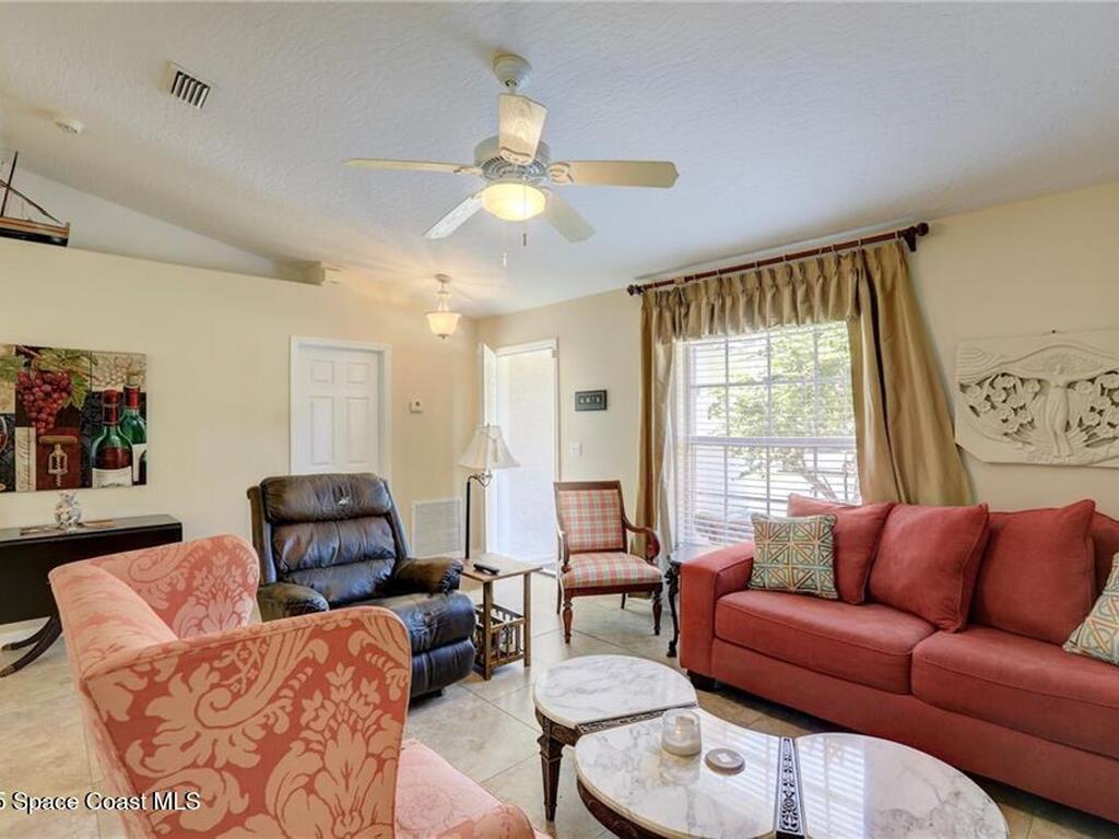 7856 101st Avenue, Vero Beach, FL 32967
