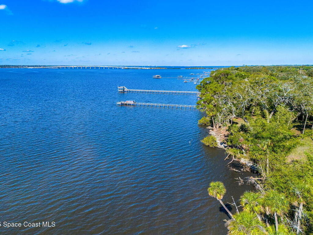 1605 N Tropical Trail, Merritt Island, FL 32953