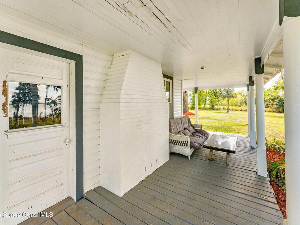 1605 N Tropical Trail, Merritt Island, FL 32953