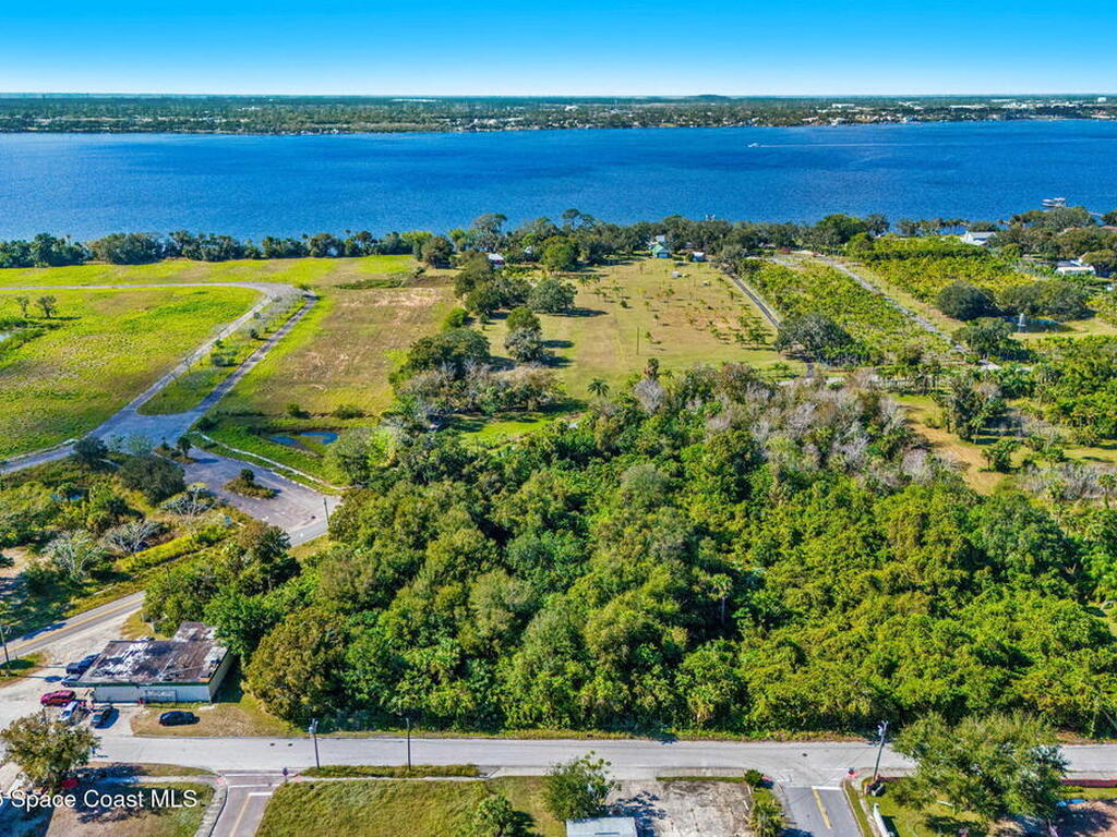 N Tropical Trail, Merritt Island, FL 32953