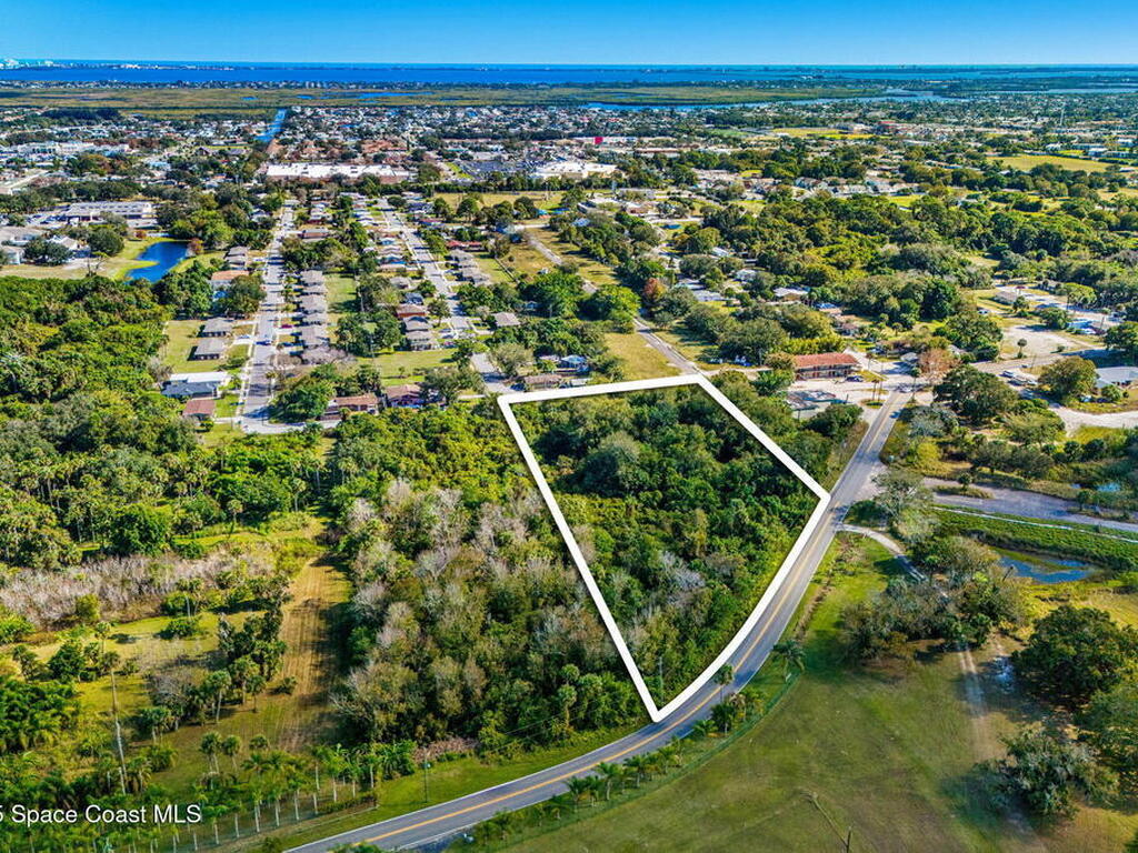 N Tropical Trail, Merritt Island, FL 32953