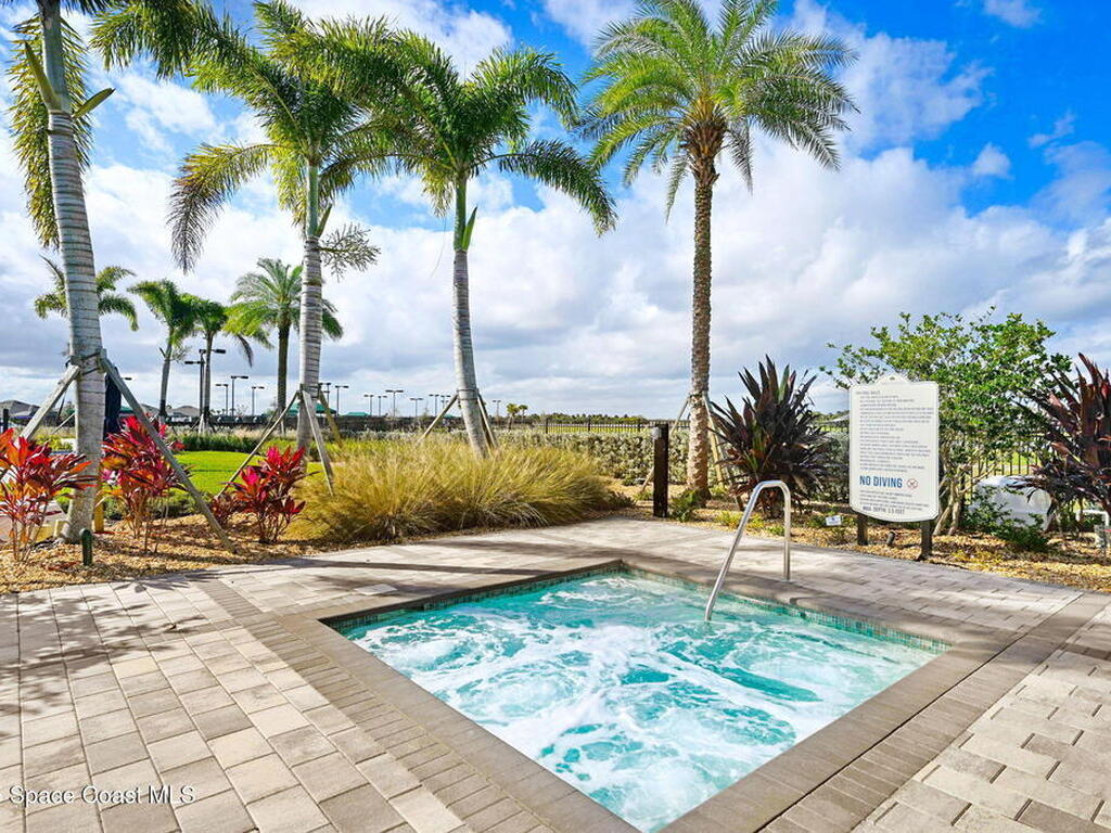 2572 Chapel Bridge Lane, Melbourne, FL 32940