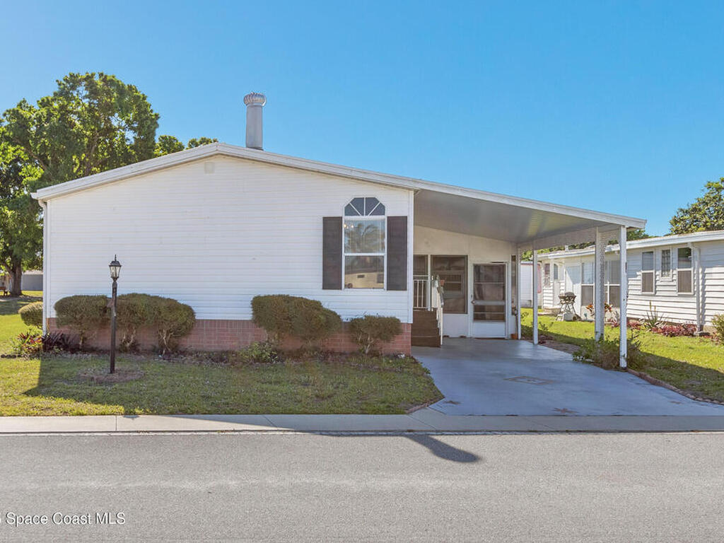 251 Blossom Lane, Palm Bay, FL 32907