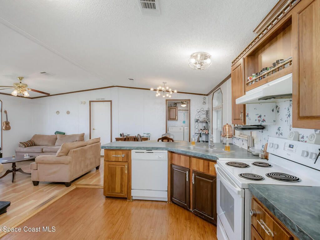 251 Blossom Lane, Palm Bay, FL 32907