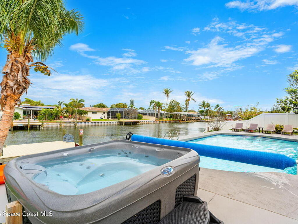 368 Carmine Drive, Cocoa Beach, FL 32931