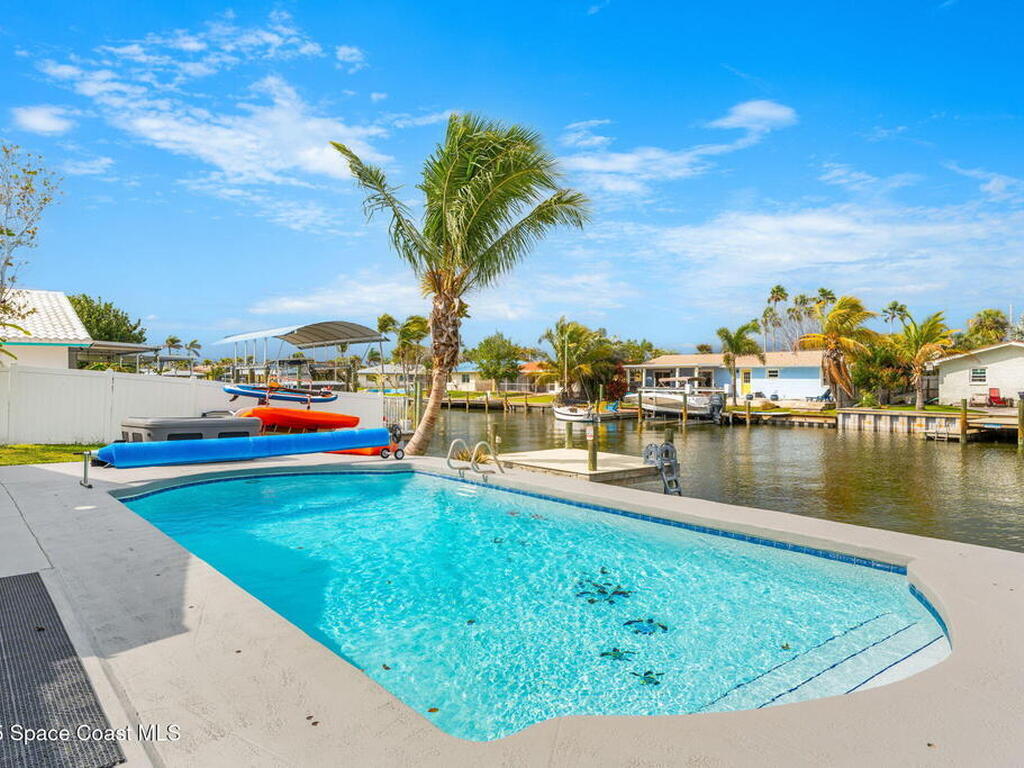 368 Carmine Drive, Cocoa Beach, FL 32931