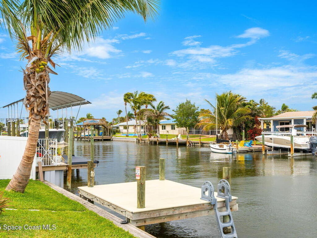 368 Carmine Drive, Cocoa Beach, FL 32931
