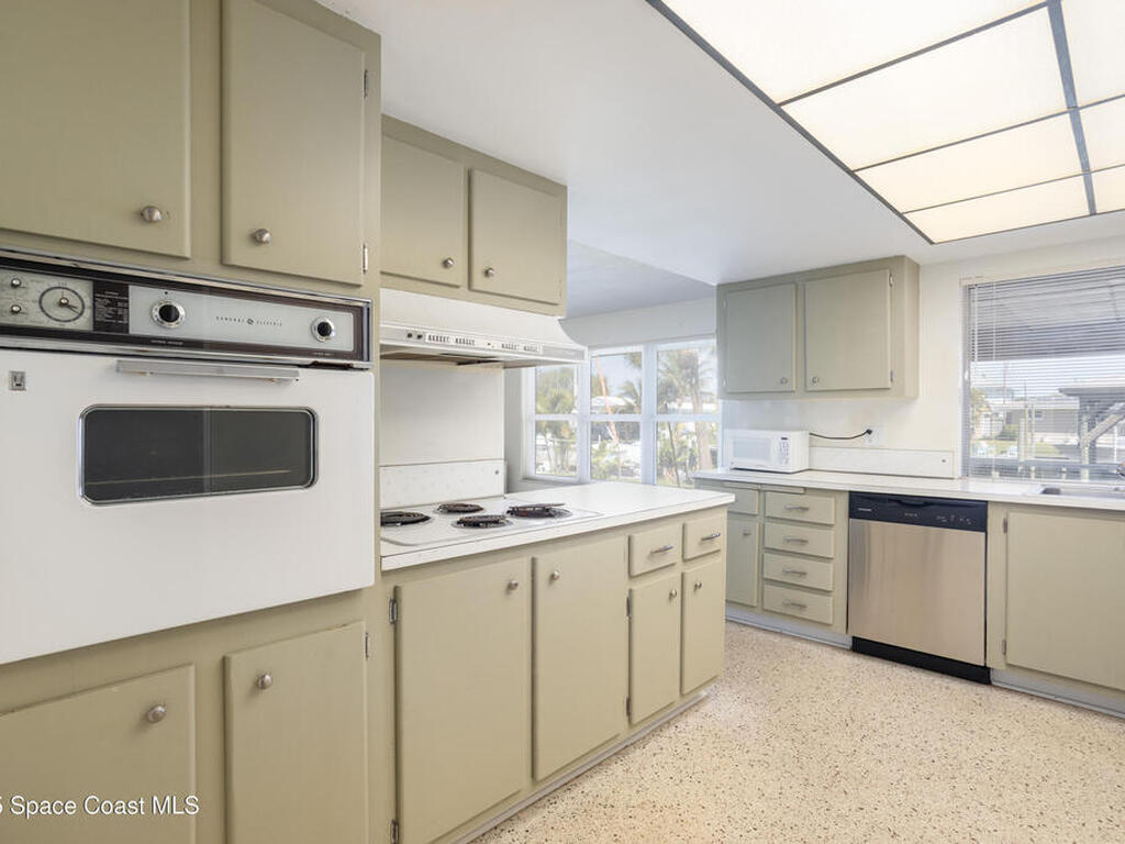 409 Cardinal Drive, Satellite Beach, FL 32937