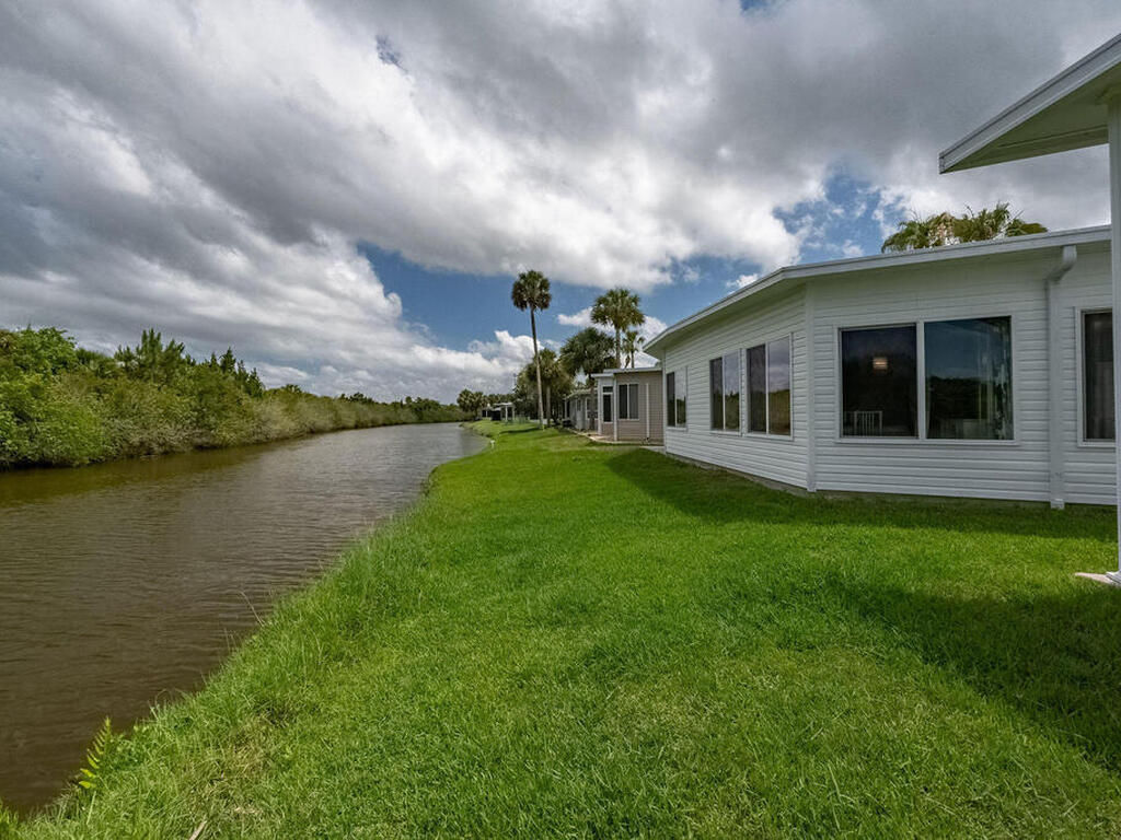 120 Windsong Way, Titusville, FL 32780