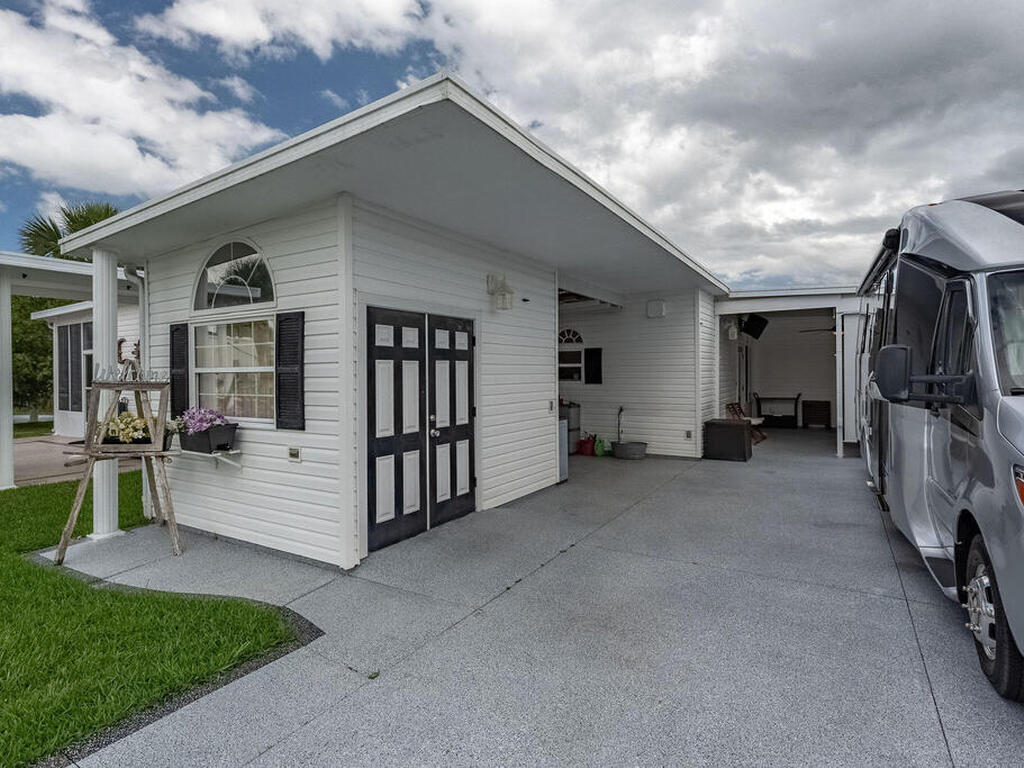 120 Windsong Way, Titusville, FL 32780