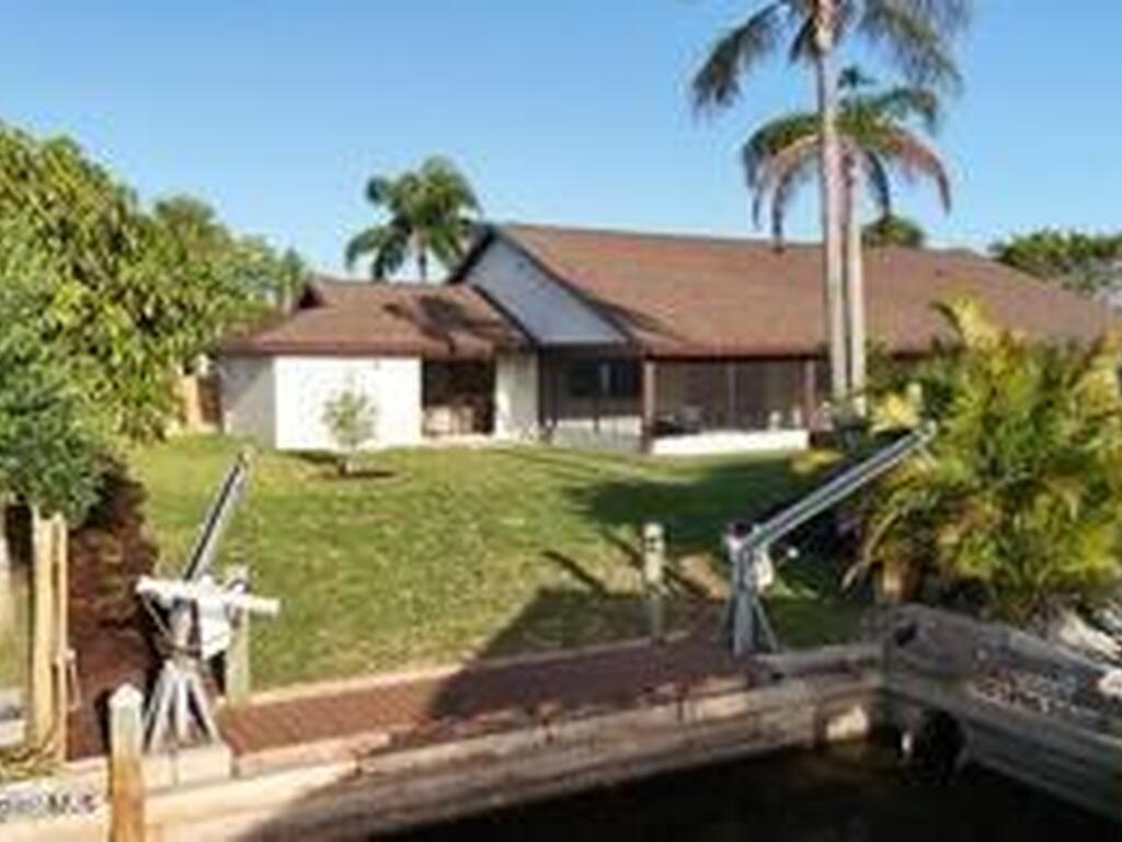 2280 Sykes Creek Drive, Merritt Island, FL 32953