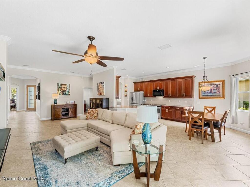 366 Gardendale Circle, Palm Bay, FL 32909