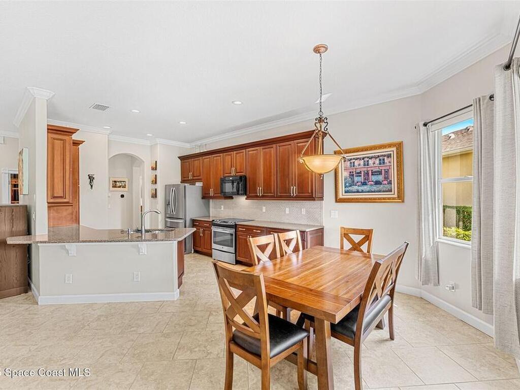 366 Gardendale Circle, Palm Bay, FL 32909