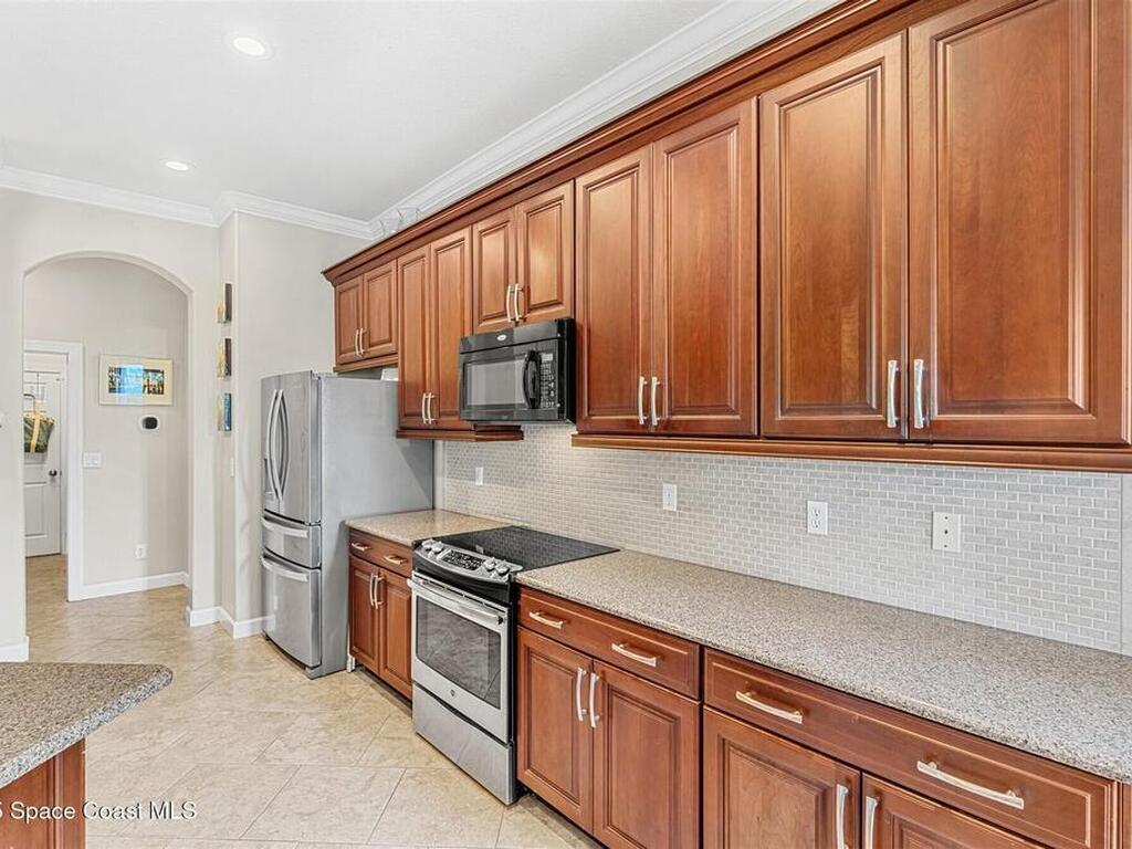 366 Gardendale Circle, Palm Bay, FL 32909