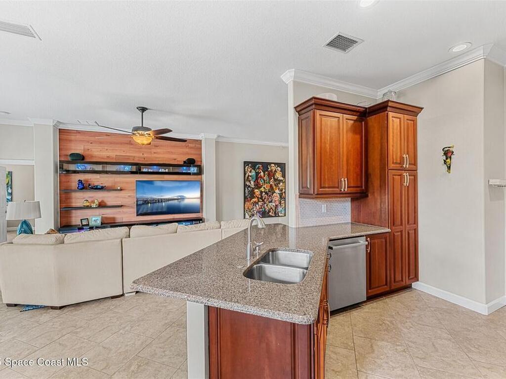366 Gardendale Circle, Palm Bay, FL 32909
