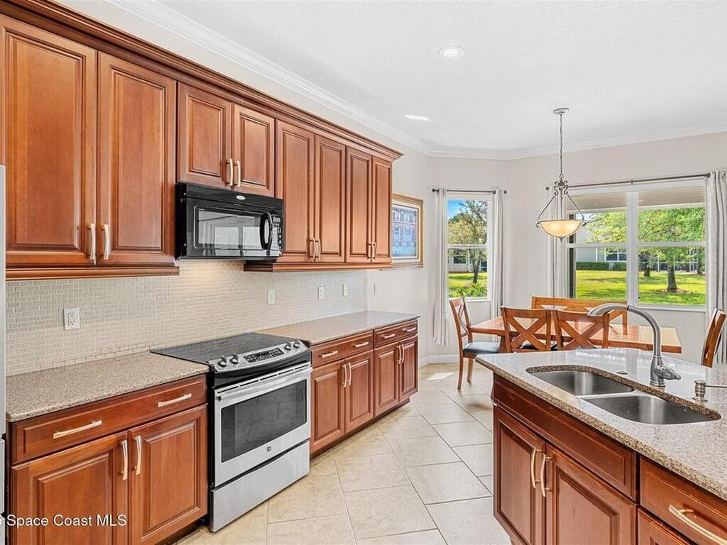 366 Gardendale Circle, Palm Bay, FL 32909