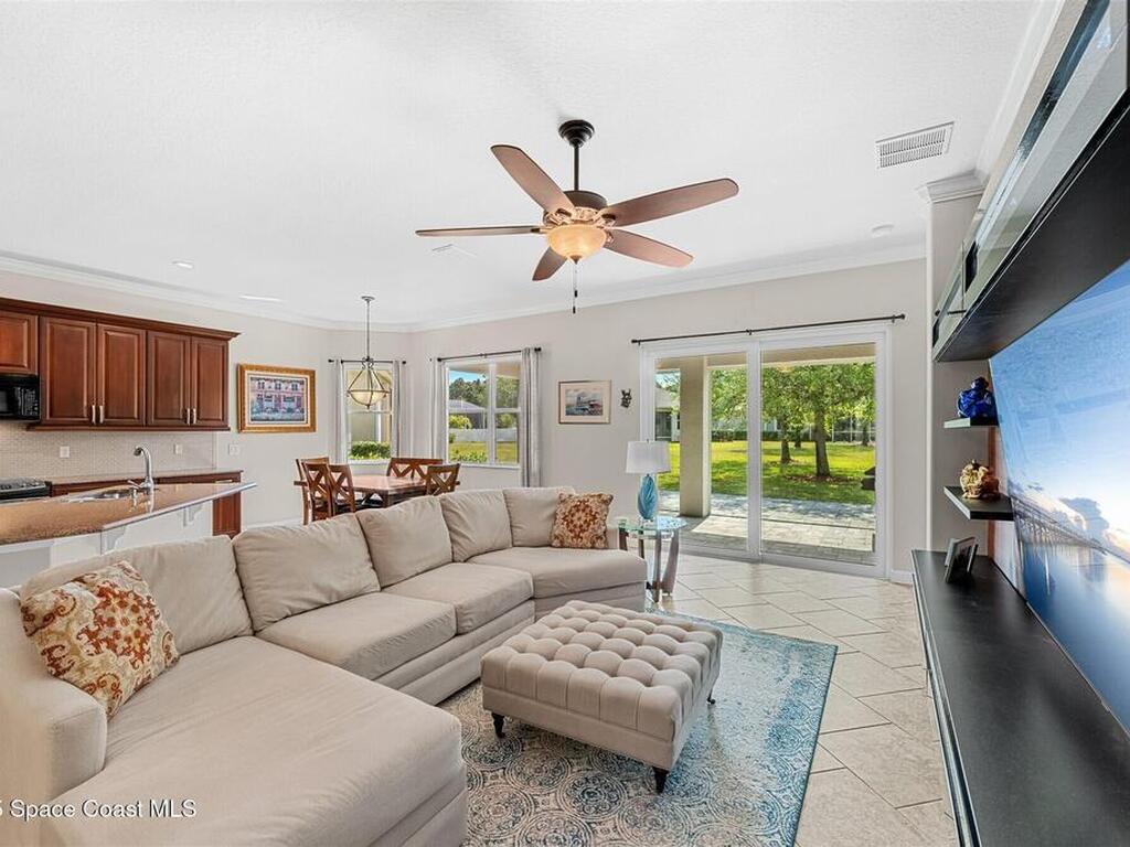 366 Gardendale Circle, Palm Bay, FL 32909