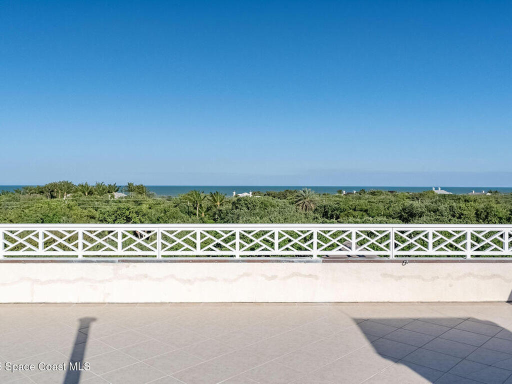 601 N Swim Club Drive, Indian River Shores, FL 32963