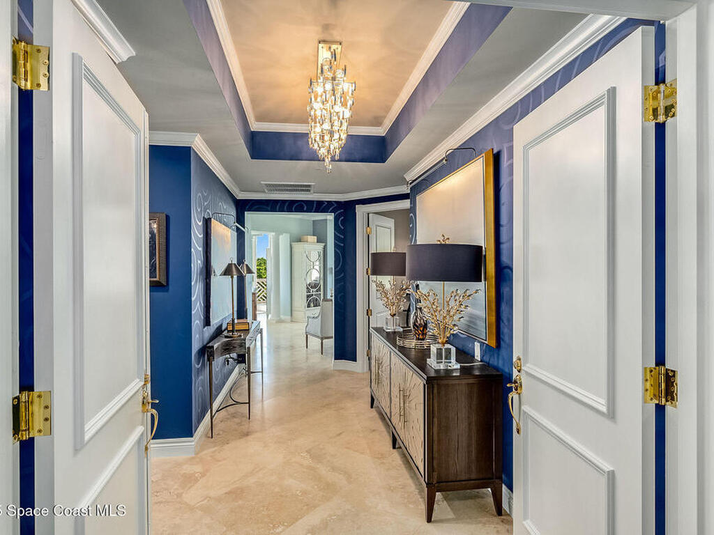 601 N Swim Club Drive, Indian River Shores, FL 32963