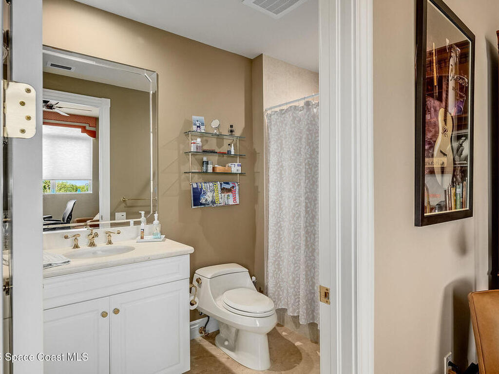601 N Swim Club Drive, Indian River Shores, FL 32963