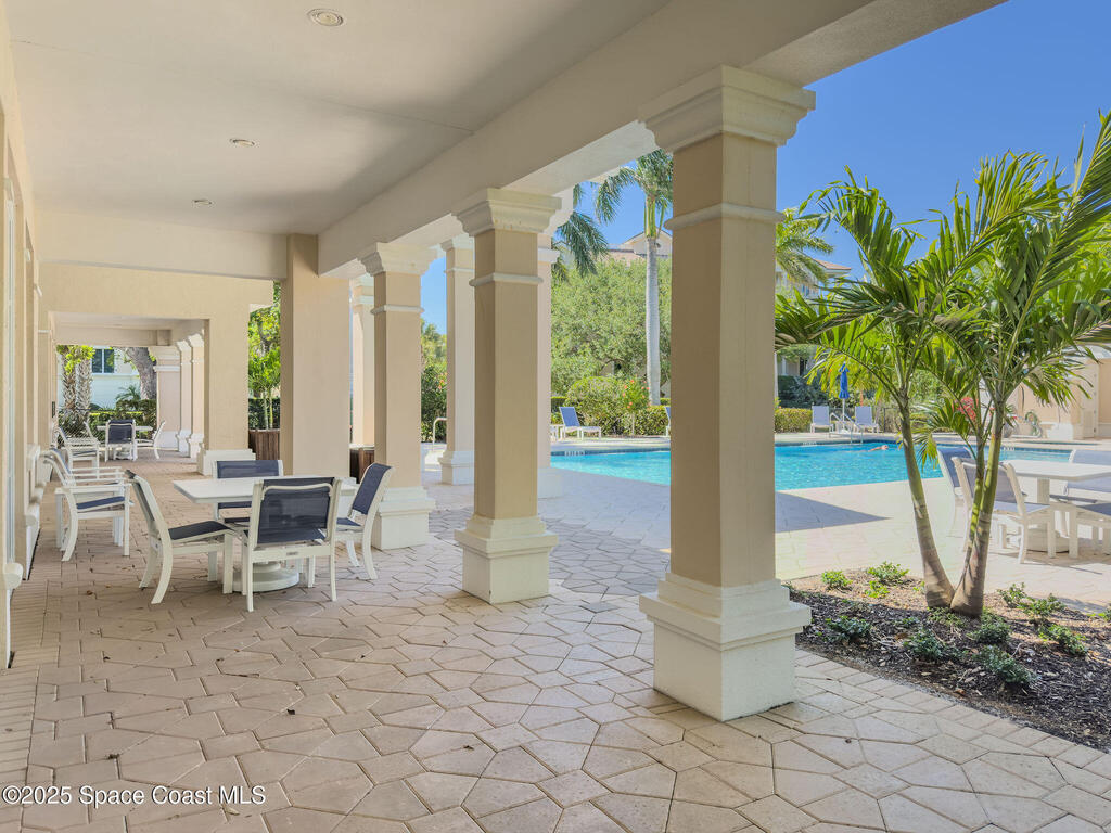 601 N Swim Club Drive, Indian River Shores, FL 32963