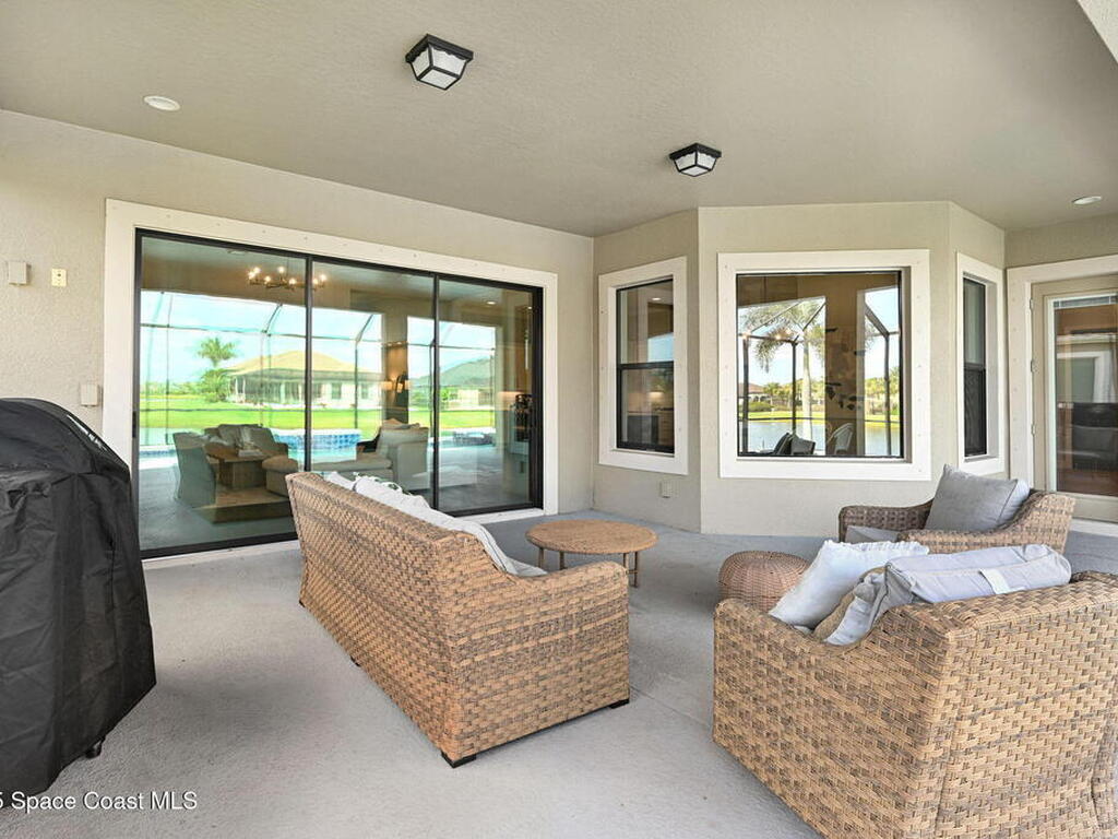 8116 Stonecrest Drive, Melbourne, FL 32940