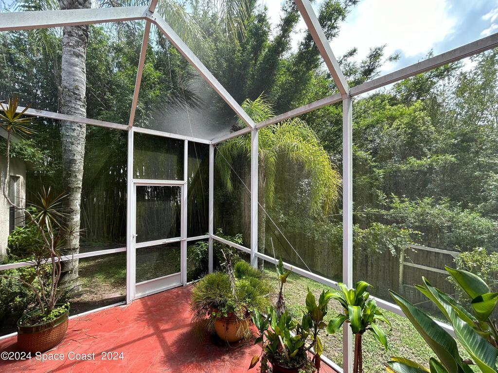 1133 Helmsdale Drive, Wesley Chapel, FL 33545