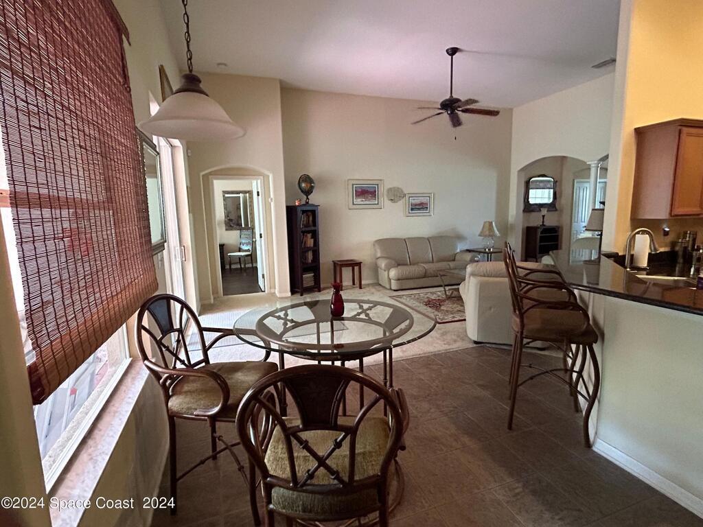 1133 Helmsdale Drive, Wesley Chapel, FL 33545