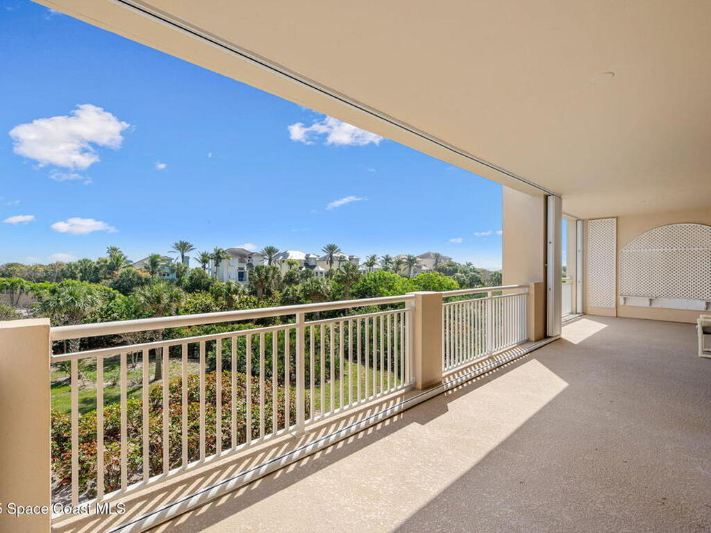 140 Warsteiner Way, Melbourne Beach, FL 32951