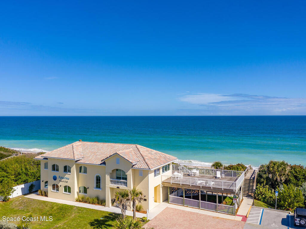 140 Warsteiner Way, Melbourne Beach, FL 32951