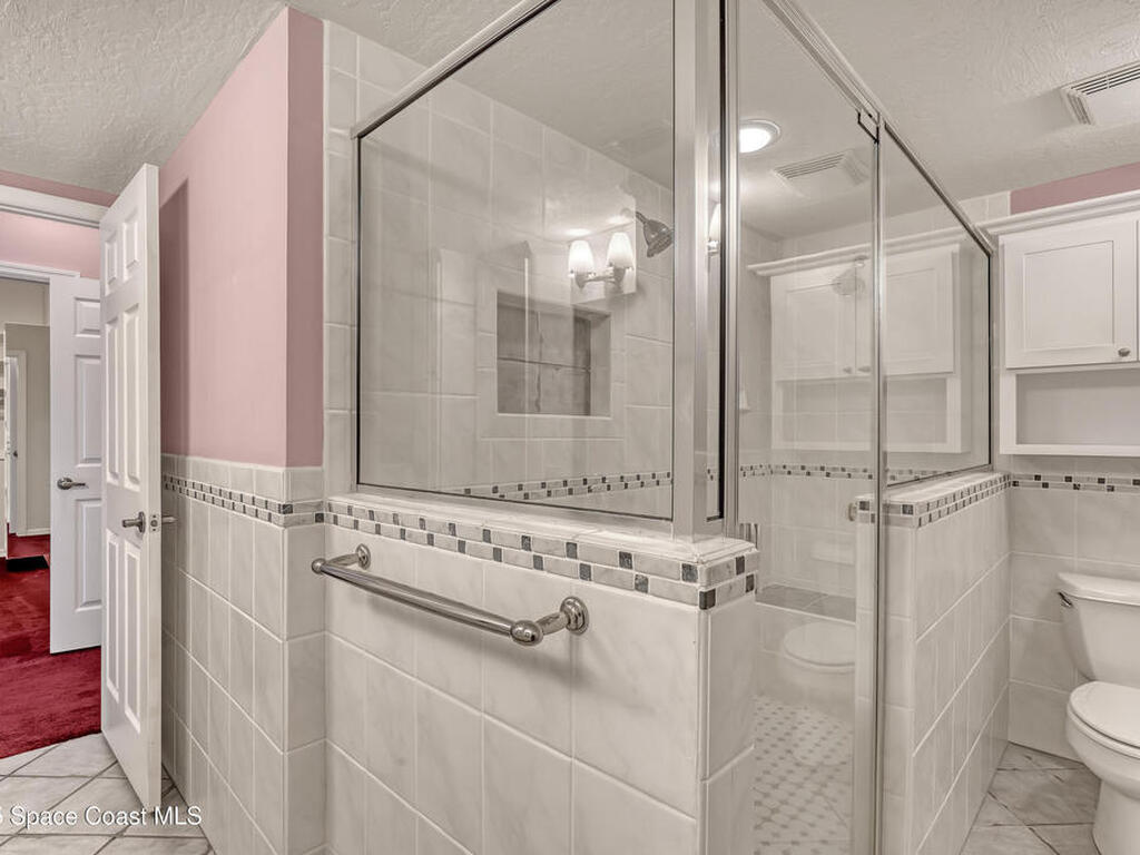 940 W Whitmire Drive, Melbourne, FL 32935
