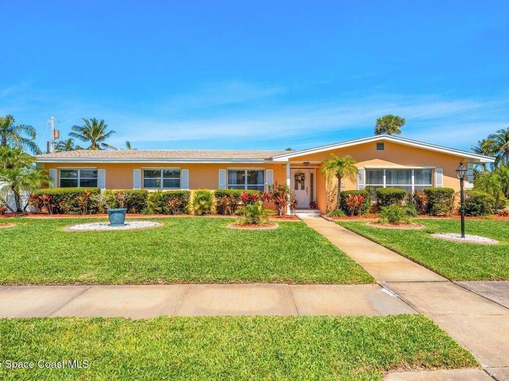 160 Coral Way, Indialantic, FL 32903