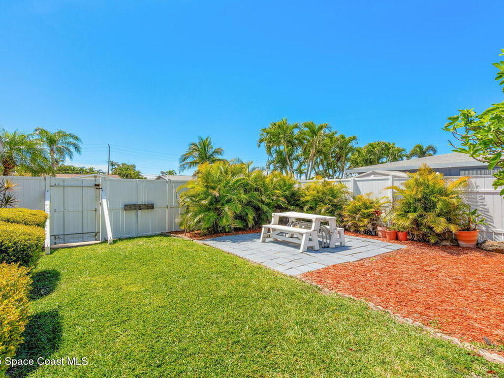 160 Coral Way, Indialantic, FL 32903