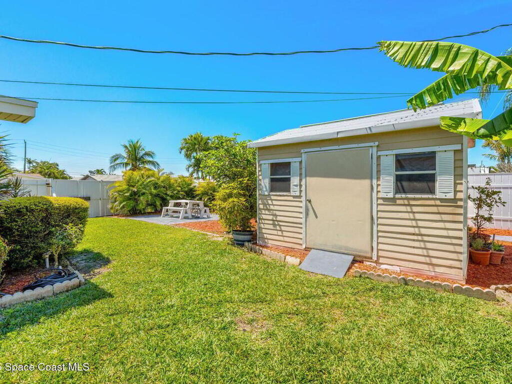 160 Coral Way, Indialantic, FL 32903