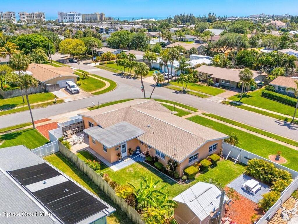 160 Coral Way, Indialantic, FL 32903