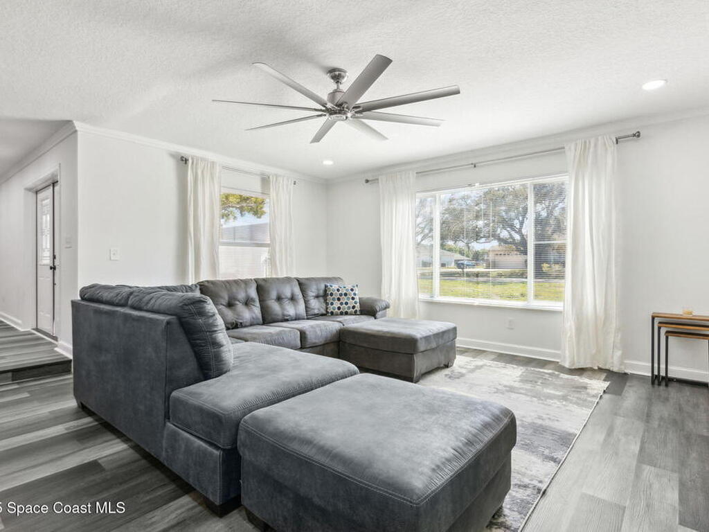 6121 Bass Highway, St. Cloud, FL 34771