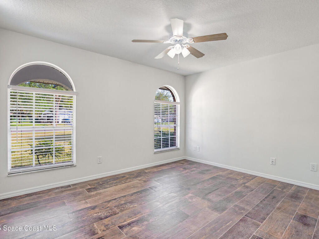 5215 Pina Vista Drive, Melbourne, FL 32934